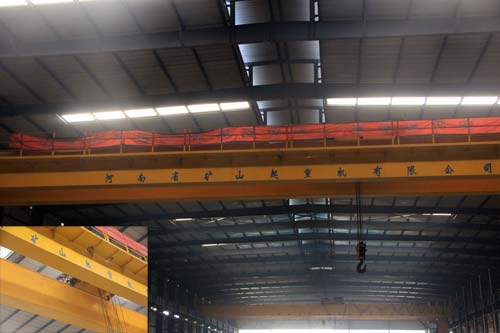 QD型吊鉤橋式起重機